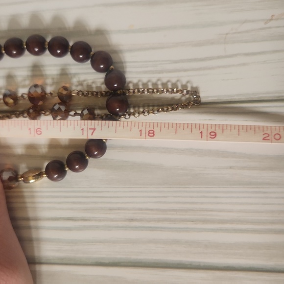 Necklace and Earrings set - Picture 5 of 7